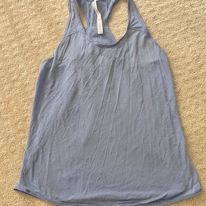 Lululemon twisted tank. No stains. Perfect condition.